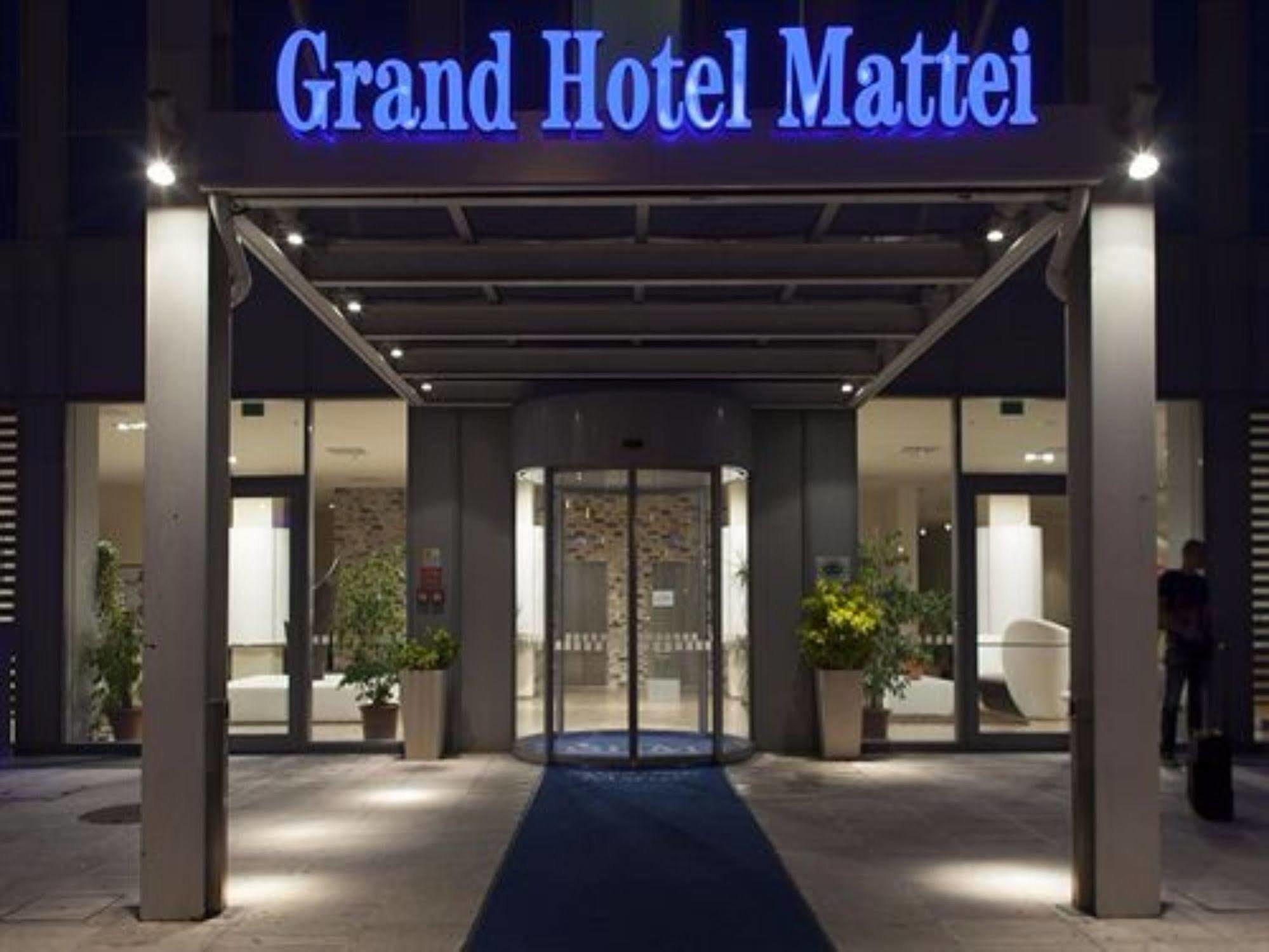 Grand Hotel Mattei Ravenna Buitenkant foto